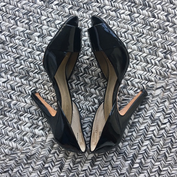 Aldo - Black Patent Leather Peep Toe Heels - Picture 2 of 5